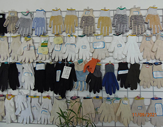 Bleached White working gloves